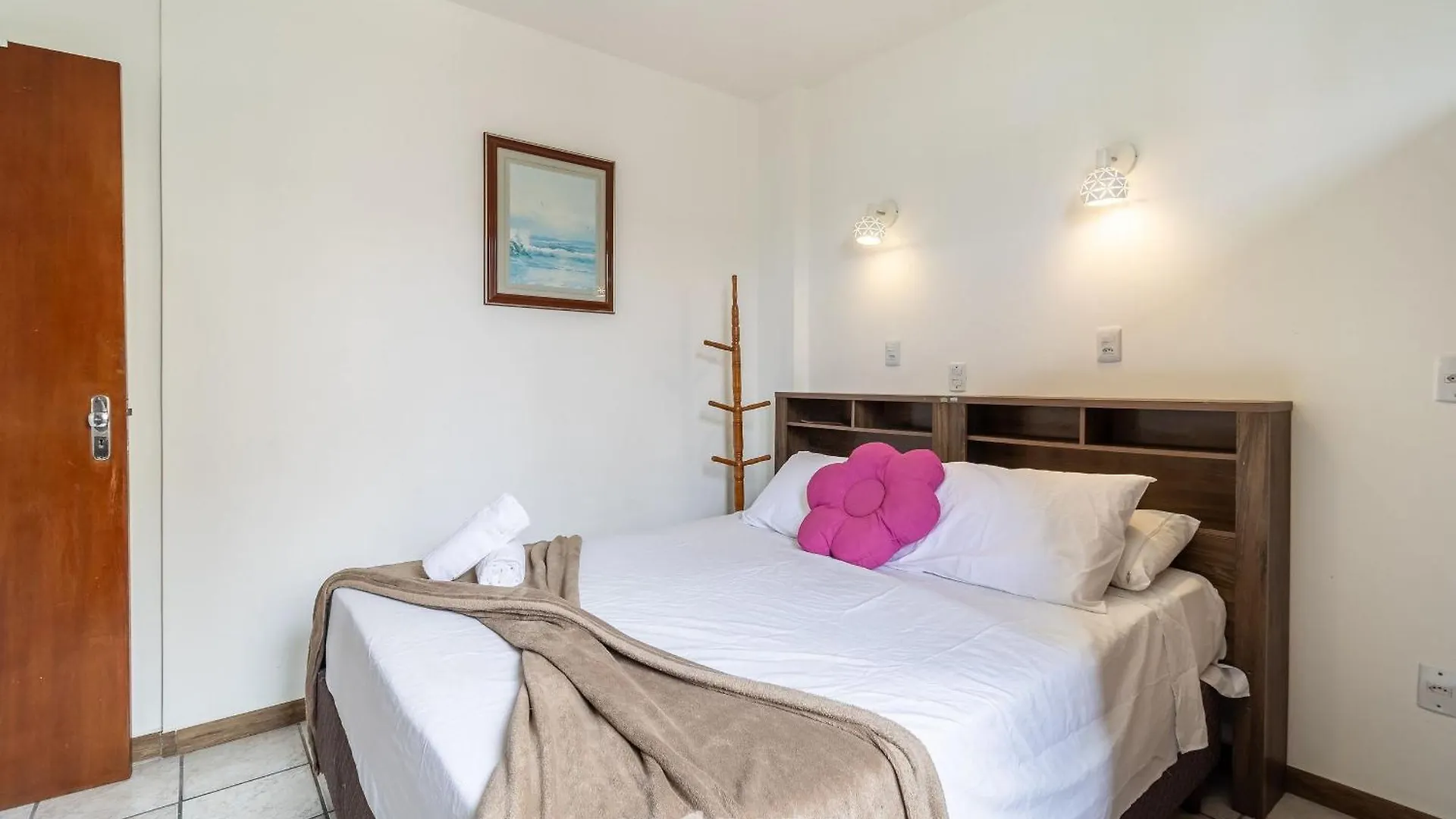 Apto Aconchegante 6 Min Da Praia De Canas Acg302 Florianopolis Apartment